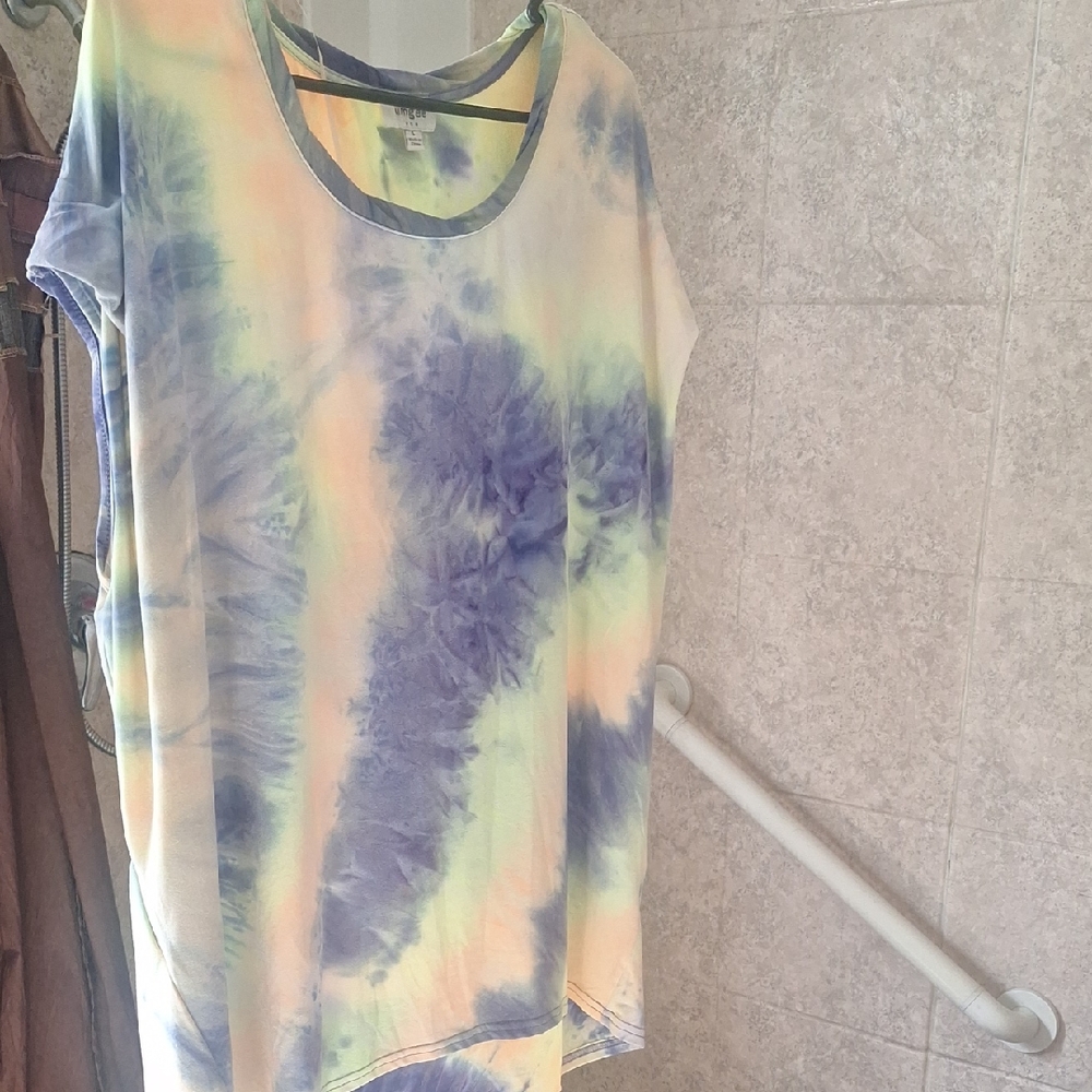 Tie-Dye Women's Top
